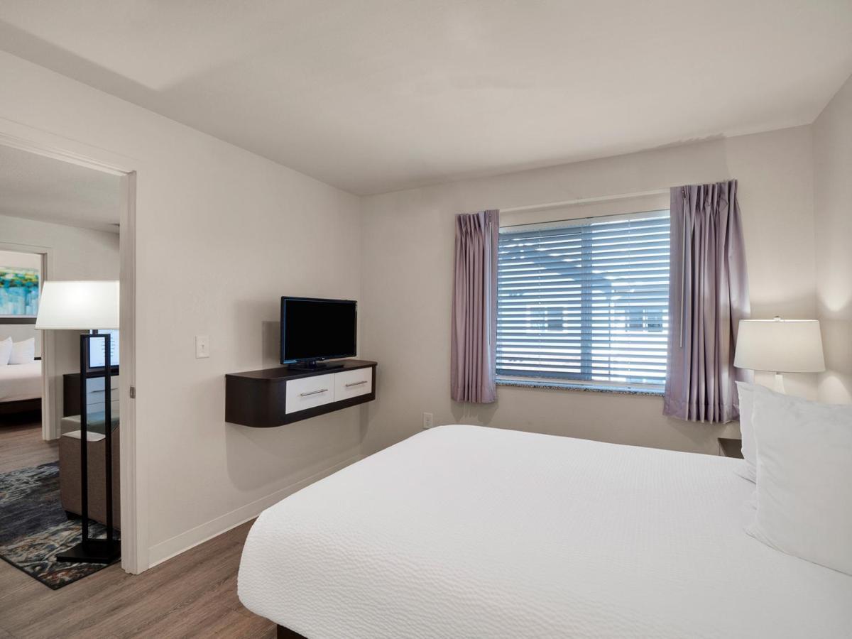 Waterwalk Extended Stay By Wyndham Charlotte - Arrowood Eksteriør bilde