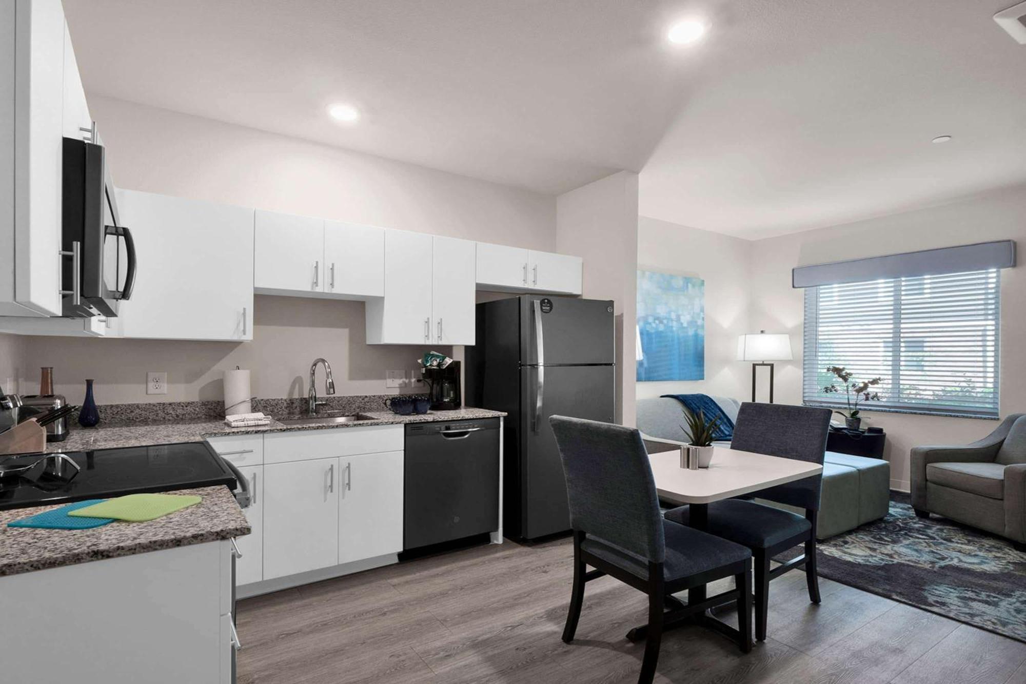 Waterwalk Extended Stay By Wyndham Charlotte - Arrowood Eksteriør bilde